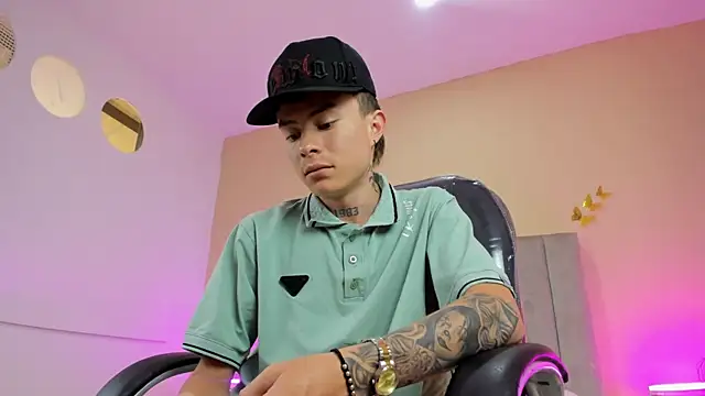 Nascary_Fox webcam show