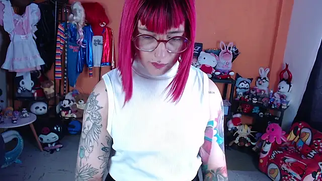 Онлайн чат XXX MissMiia2