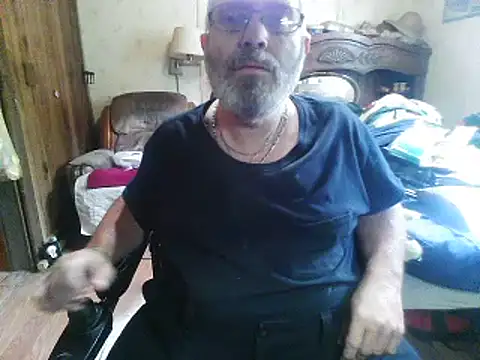 Chat XXX en directo de hearseguy77