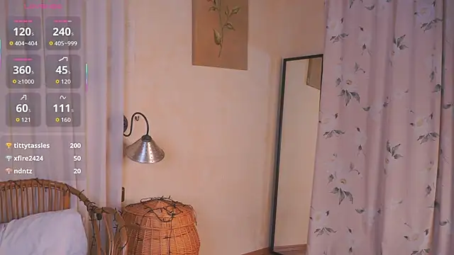 EvaDowe Chat XXX live