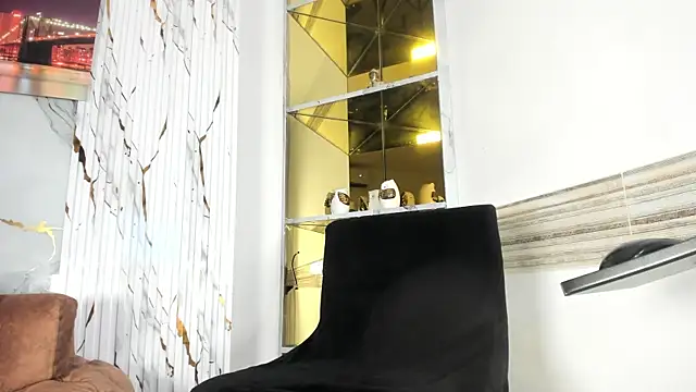 kristen-thomson's Webcam Show