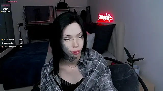 Tanya_M's Live XXX Chat