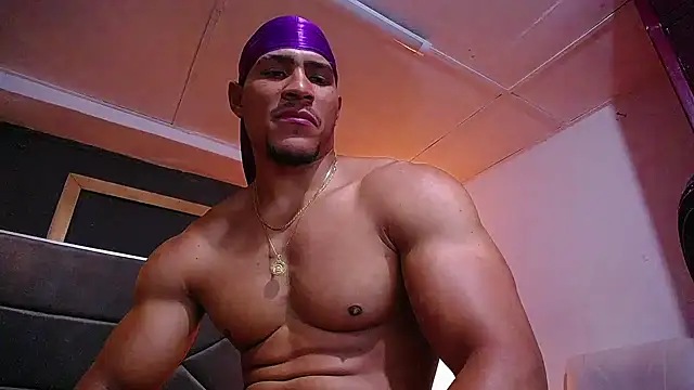 teddyfit19cm's Webcam Show