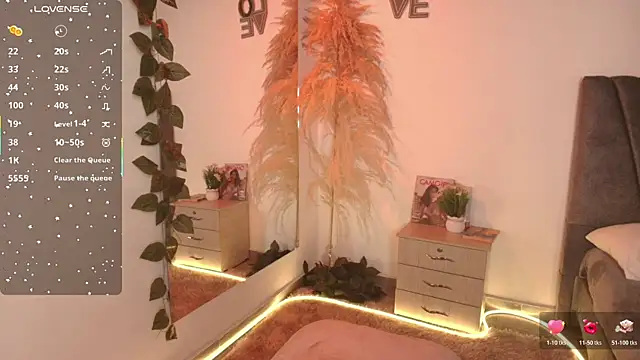 miaoconell's Live XXX Chat