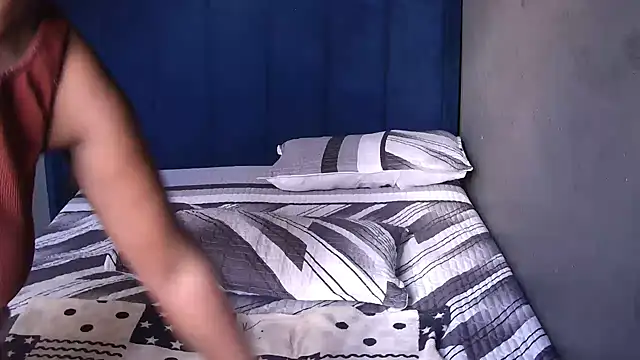 FREAKBARBIE02 라이브 XXX 채팅