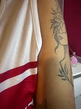 MaverickGray's Webcam Show