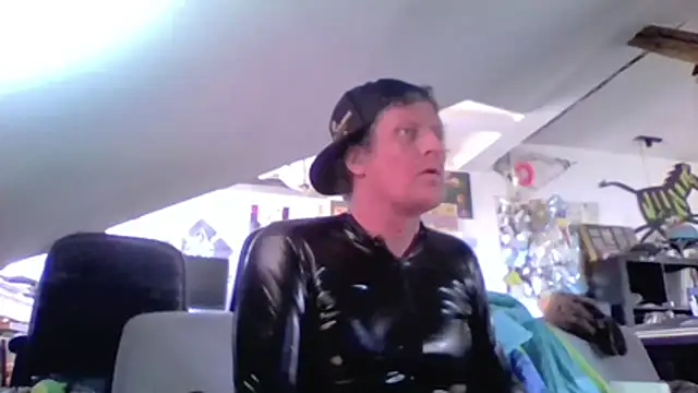 Bigthroaterboy 网络视讯表演