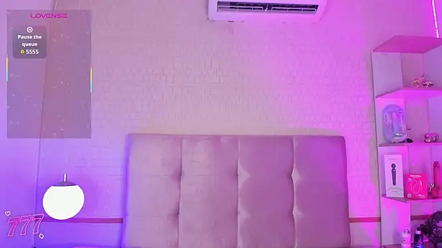 Chat XXX Live Creamy_Angelo