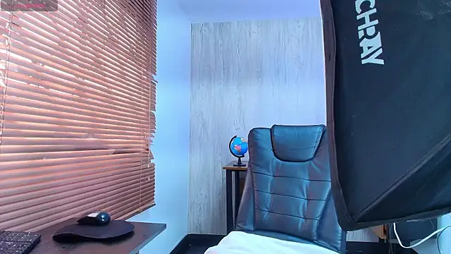 AuroraBrow Webcamshow