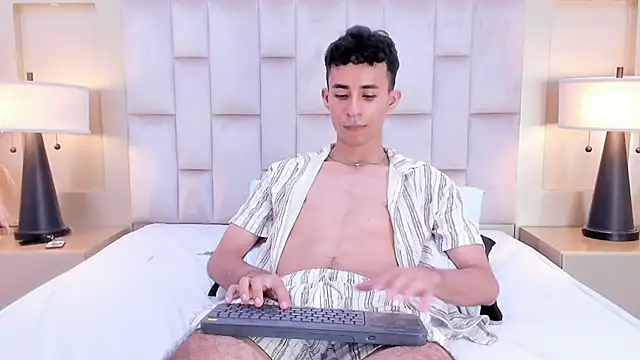 Zahir_Asharn Webbikameraesitys