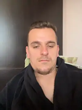 Huge_cock22cm Webcamshow
