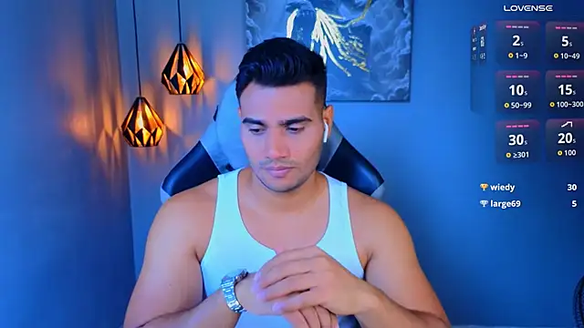 AndresRodriguez1 Adlı Modelin Web Kamerası Şovu