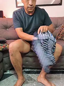 sackboy26 Show in webcam