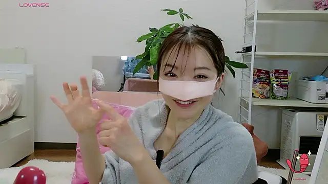 momochan88 Live XXX-Chat