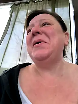 jusichka's Live XXX Chat