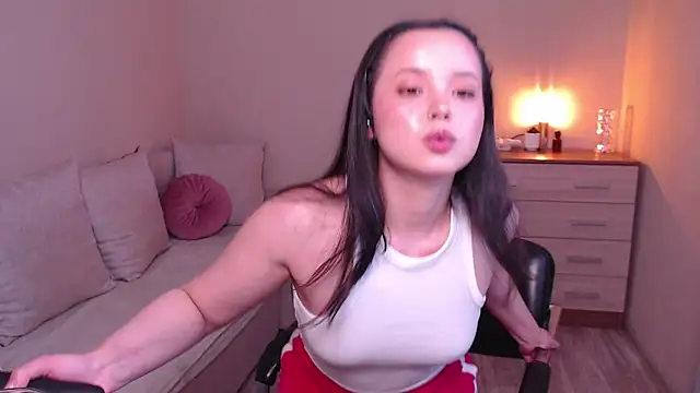 Chatroom XXX en direct de lia_hetty
