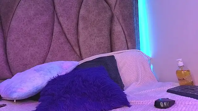 Kanela_miller_ 网络视讯表演