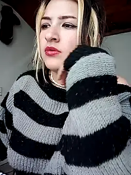 HannaJonnes_ Live XXX-chat