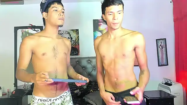 xxKamadevaxx Show Webcam