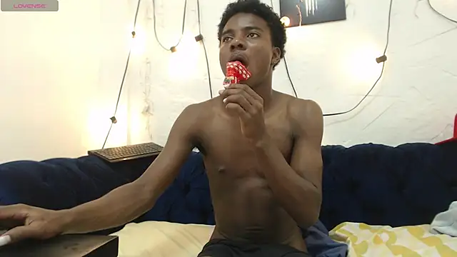 Chatroom XXX en direct de NoahJhonson69