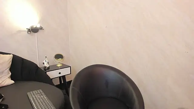 DAKOTA_SAKURA Live XXX Chat