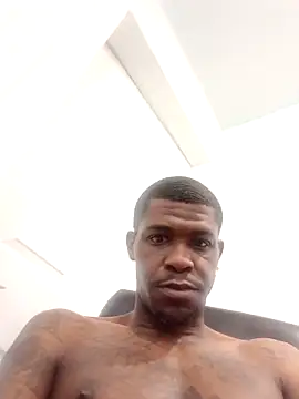 Show modela LustGXD333 na web-kameri