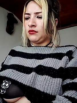 HannaJonnes_ Adlı Modelin Canlı XXX Sohbeti