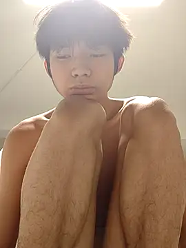 -OvO-のライブXXXチャット