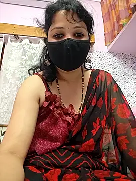 Priyaji7575 现场XXX聊天