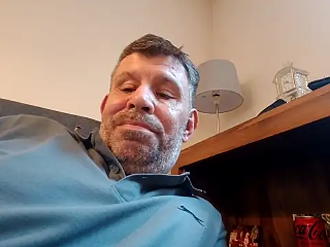 stud2512 live XXX chat