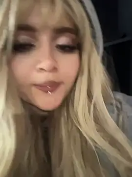 lya_nekko_'s Live XXX Chat