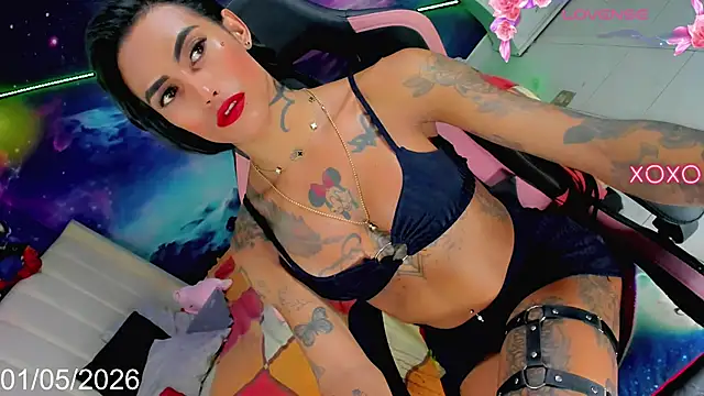 Nella_Dolls 在線直播表演