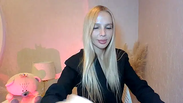 Milieva11's Live XXX Chat
