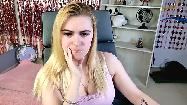 Stef_Nicks Adlı Modelin Canlı XXX Sohbeti