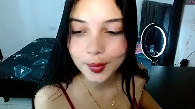 Valeria_allurin's Live XXX Chat