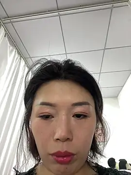 milkwine 网络视讯表演