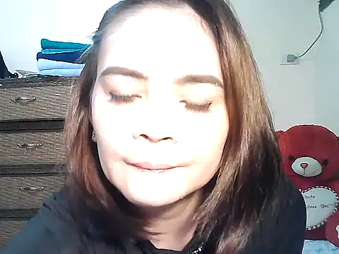 Kisses-13 Chat XXX in diretta