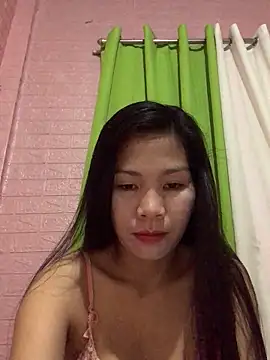 Cleo17 Show in webcam