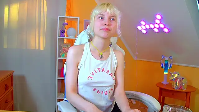 HannahHollis' Live XXX Chat