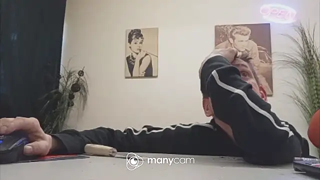 der_dino30 Show Webcam