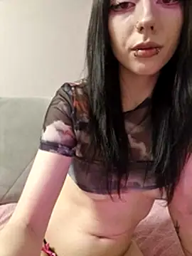 _Alice_0-0's Live XXX Chat