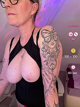 German_Milf Live XXX-Chat