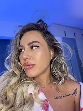 دردشة BarbieDoll13 الجنسية المباشرة