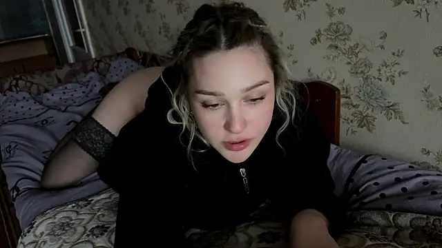 AlisiaStreitmatter's Webcam Show