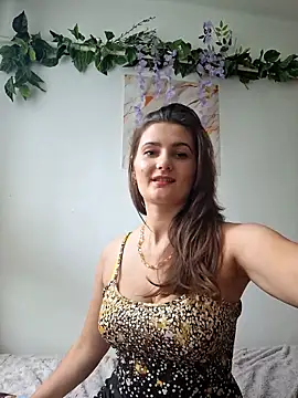 Nika_aa élő XXX-chatje