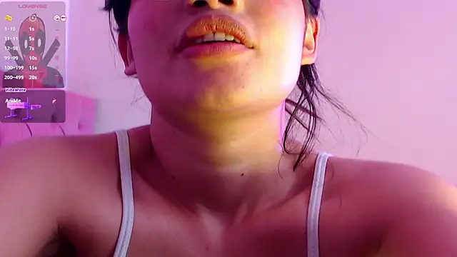 Živý XXX chat YourLittleFantasy