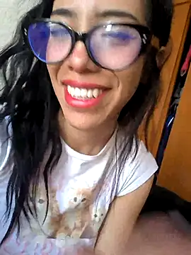 Tamy_Gi 라이브 XXX 채팅