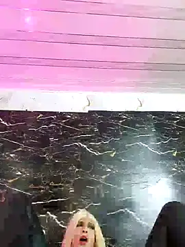crislingery_dolli 在線直播表演