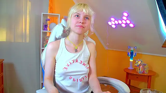 HannahHollis live XXX chat