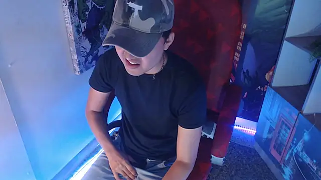 Kevin_Charless' Live XXX Chat